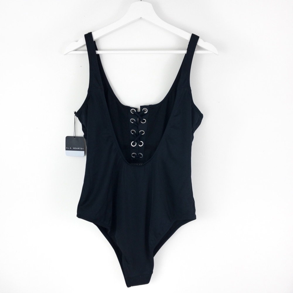▸ L.A. H E A R T S ▸ Black Lace Up One-Piece - Picture 3 of 7